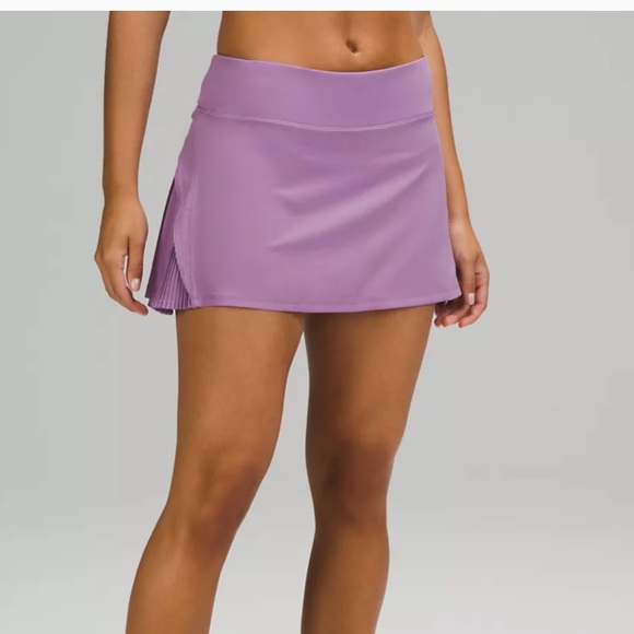 🌸LULULEMON PLAY OFF THE PLEATS SKIRT-WISTERIA-12🌸 - Picture 3 of 10